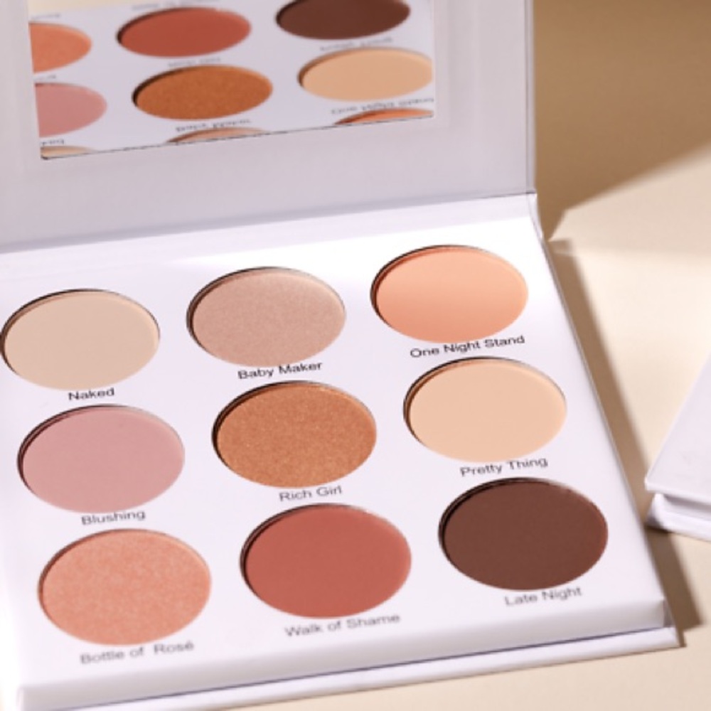 Nude Eyeshadow Palette